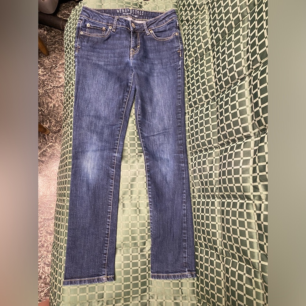 Aeropostale skinny dark wash jeans size 2 short •like new•